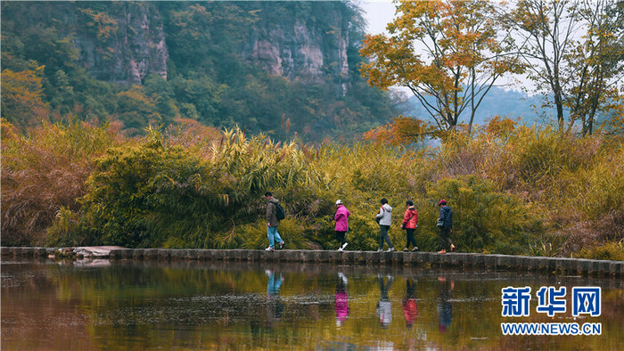 귀주 귀양, 그림같은 가을 비경_fororder_rBABCWF_OZqALBd1AAAAAAAAAAA229.800x450
