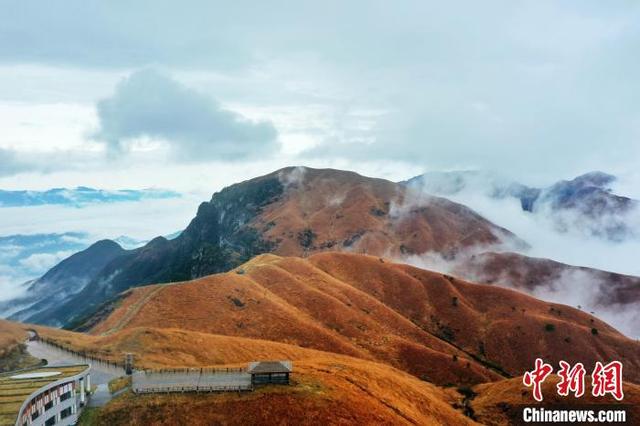 Gunung Wugong Diselimuti Kabus_fororder_wugong5