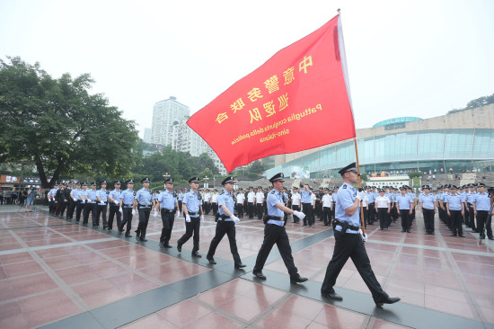 第三次是来华，来重庆是首次【CRI专稿 列表】中意警务联合巡逻重庆站启动 两名意大利警员在渝巡逻
