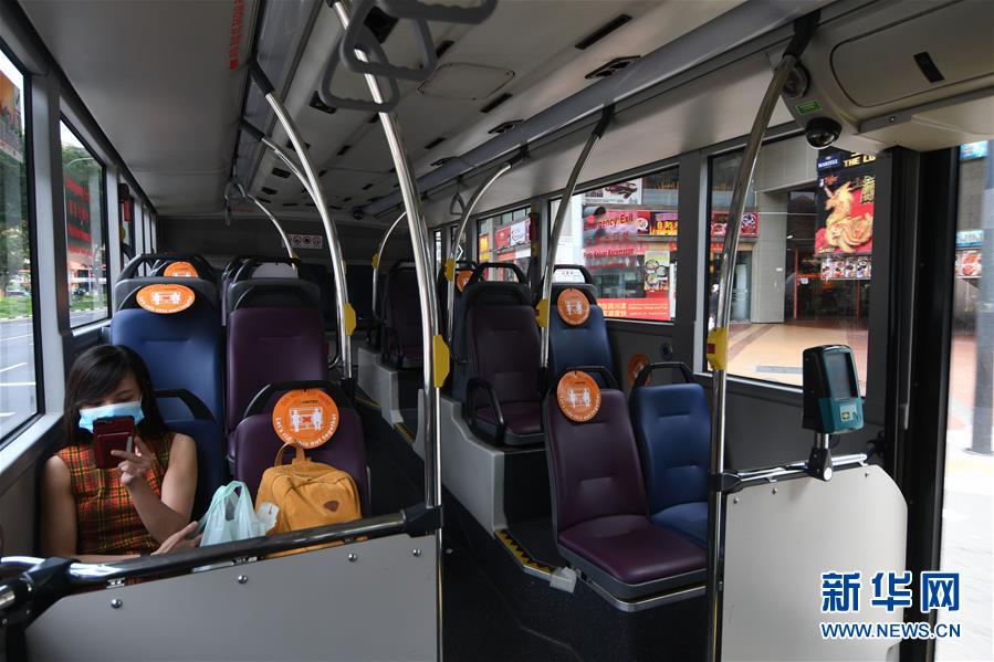 新加坡新冠确诊病例超3万例