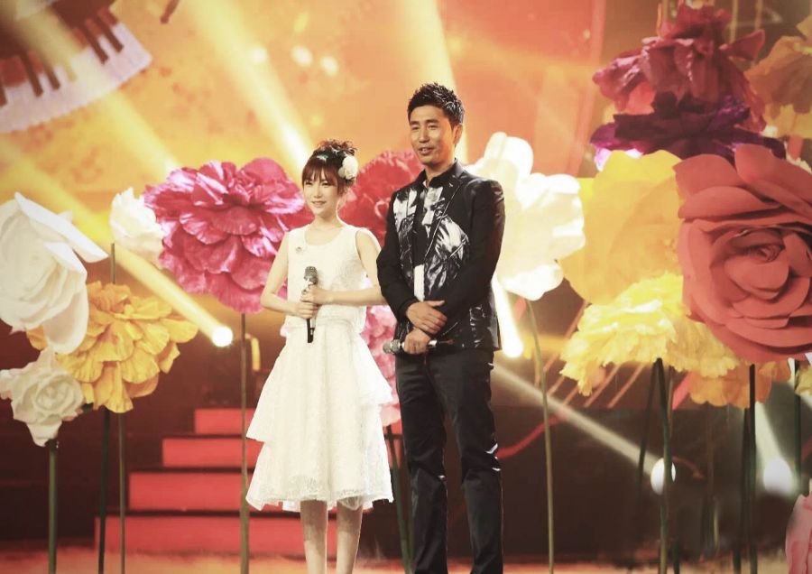 《中国好歌曲》曾昭玮“杀进”全国6强 总决赛搭档沙宝亮