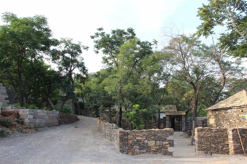 美景山东｜翼云石头部落：山东规模最大的石板房建筑群