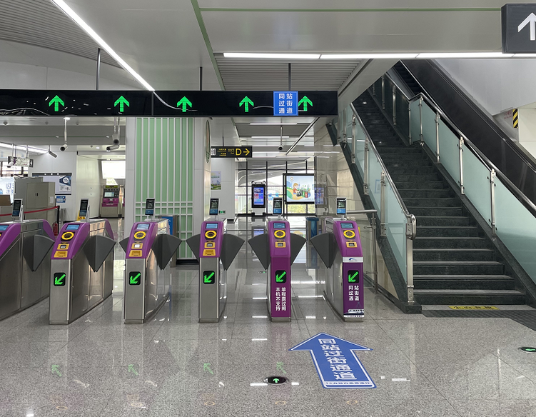 （轉載）成都地鐵服務“批量上新” 14座車站都可以“同站過街”啦
