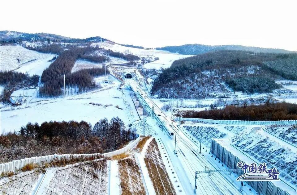 兩條“神仙”高鐵，今日開通！