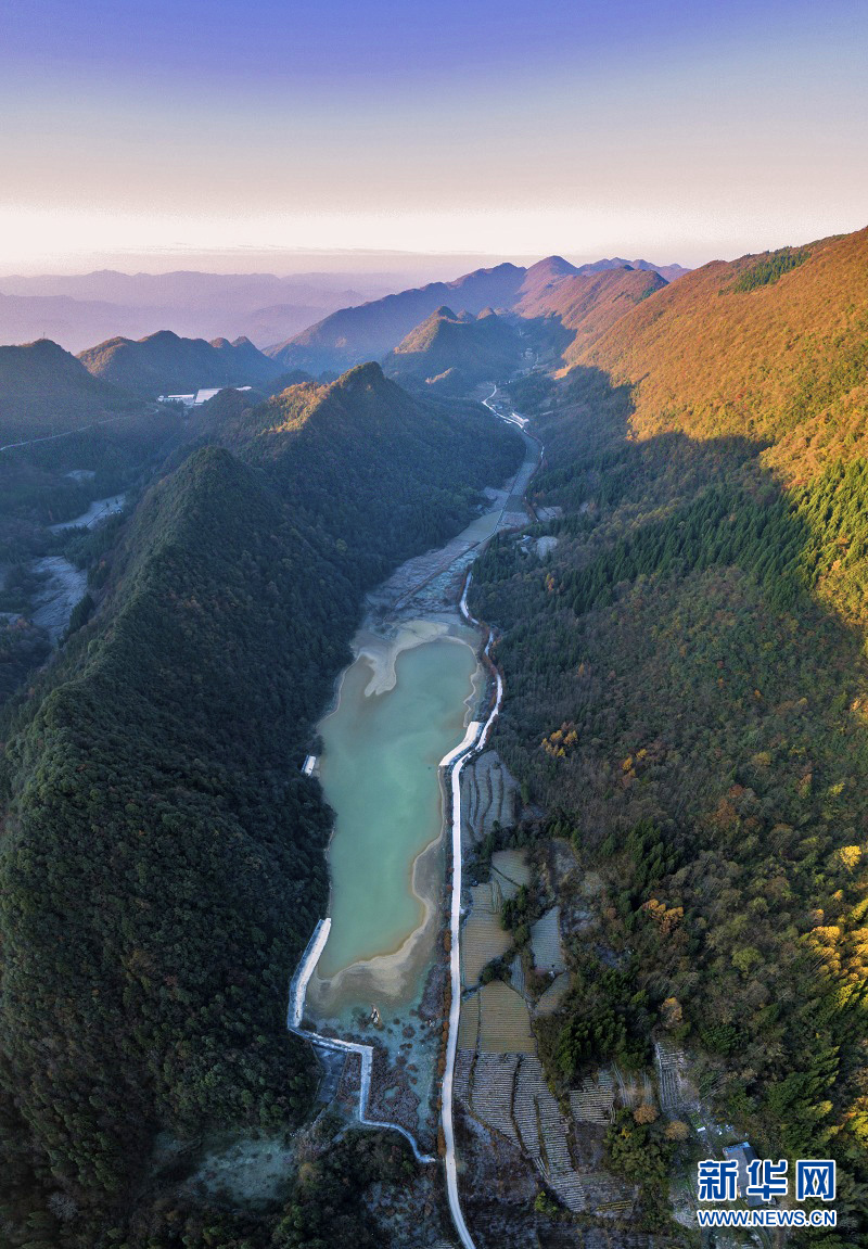 湖北恩施：初冬湿地美景醉人