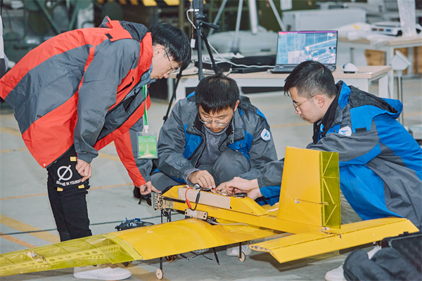 “飛鯊杯”第七屆中國研究生未來飛行器創新大賽在西工大成功舉辦_fororder_微信圖片_20211122103310