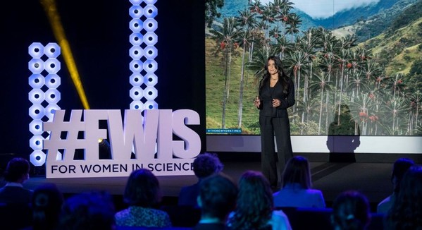 2021欧莱雅-联合国教科文组织“为投身于科学的女性”国际盛典隆重举行