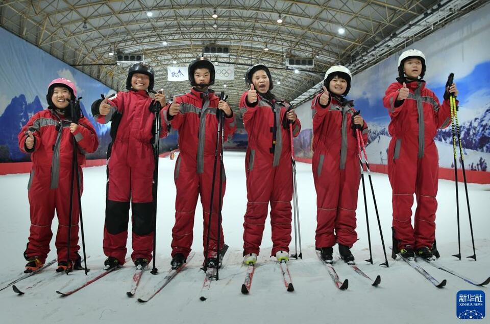 新華全媒+丨逐夢冰雪——一群特殊孩子的“冰雪奇緣”