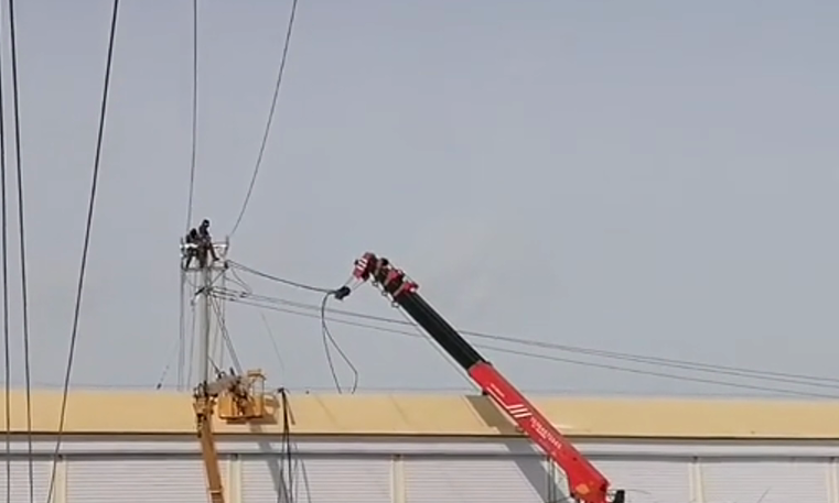 黑龍江七台河：暴雪導致電網故障 搶修工作緊張進行中