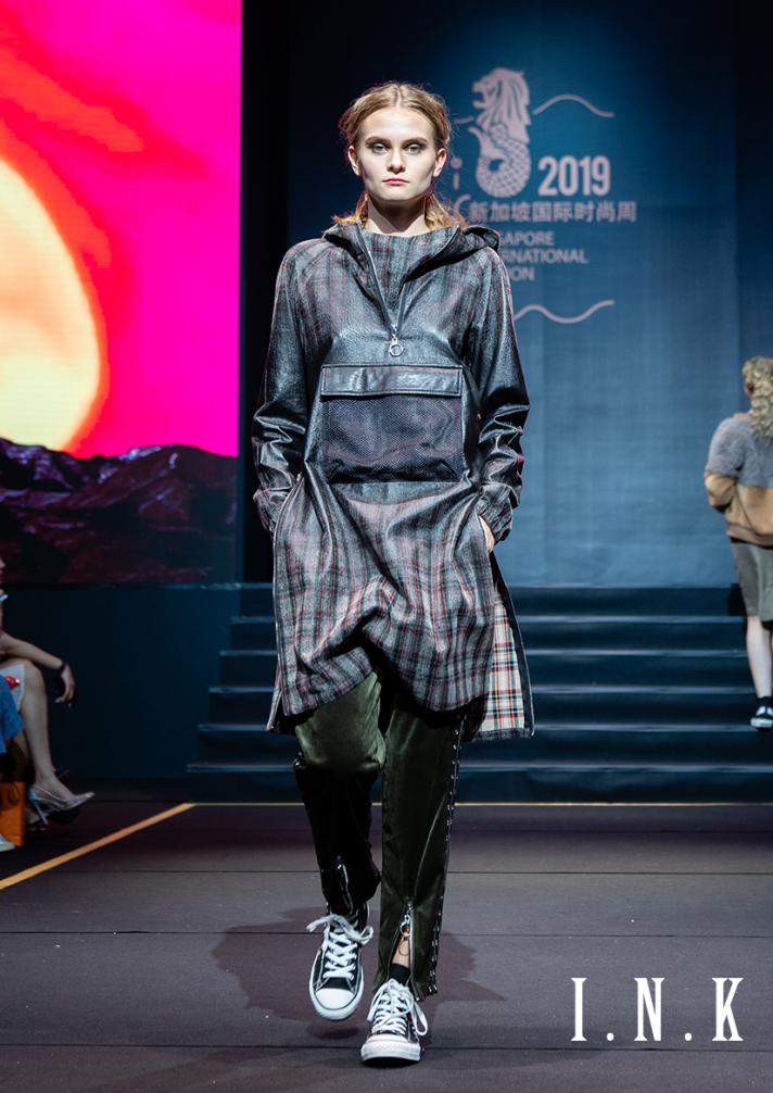 Livehouse里看时装秀 大湾区时尚音乐巡回广州开唱