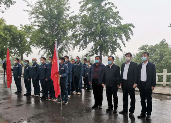 锦州市园林集团退役军人服务中心举行揭牌仪式