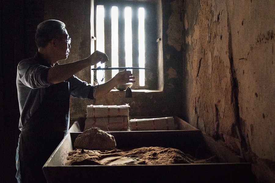 探访福建“非遗”技艺：一尺长香浓缩万里海丝路 传承发展出百亿产业