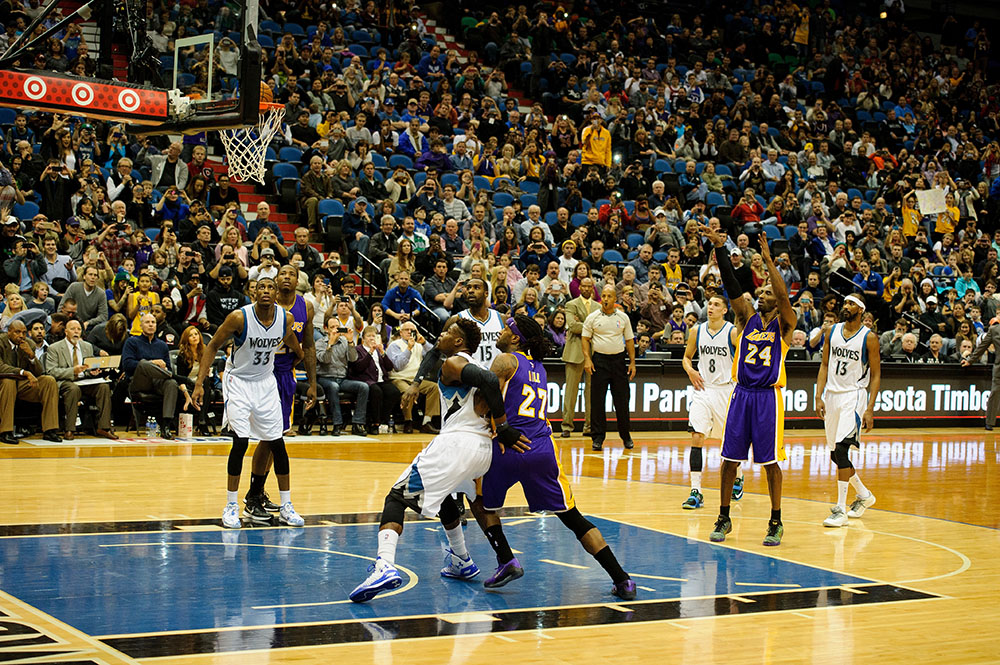 《体育画报》20张图全景回顾科比20年生涯