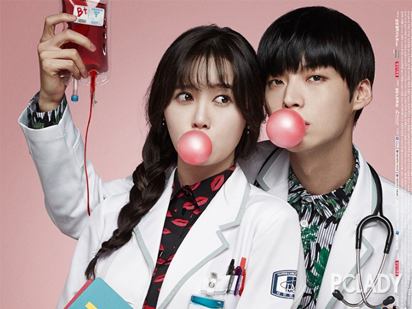 具惠善安宰贤大婚 俘虏小鲜肉就靠空气妆发