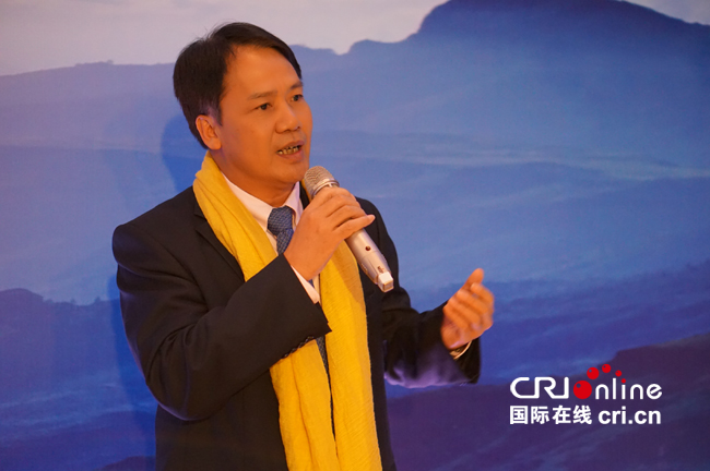 廣州醫科大學校長王新華分享對本次世界華人文明交流互鑒經典案例評選活動的心得體會_fororder_微信圖片_20171122172917 拷貝