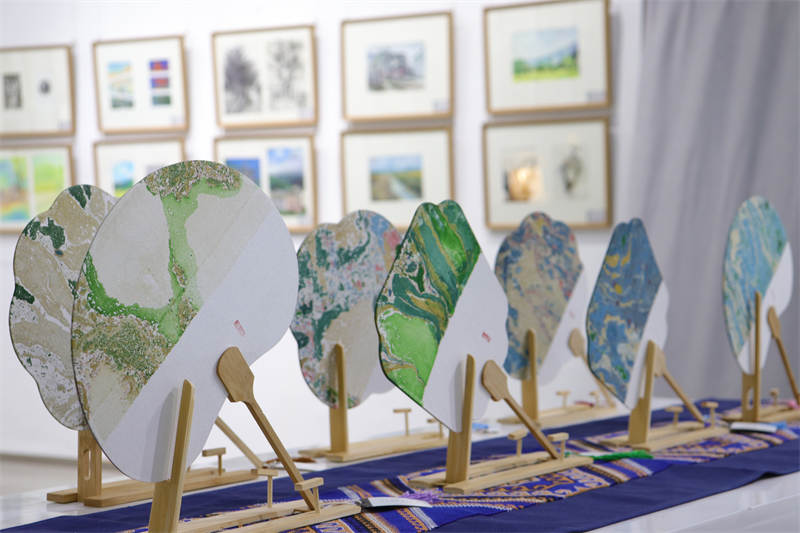 武汉设计工程学院：师生作品展现“想象中的乡村”