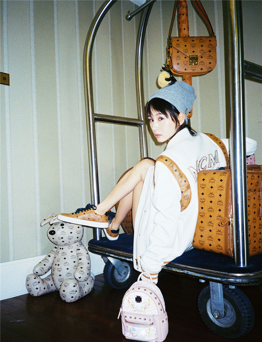 圖片默認標題_fororder_王子文個性百遍造型4