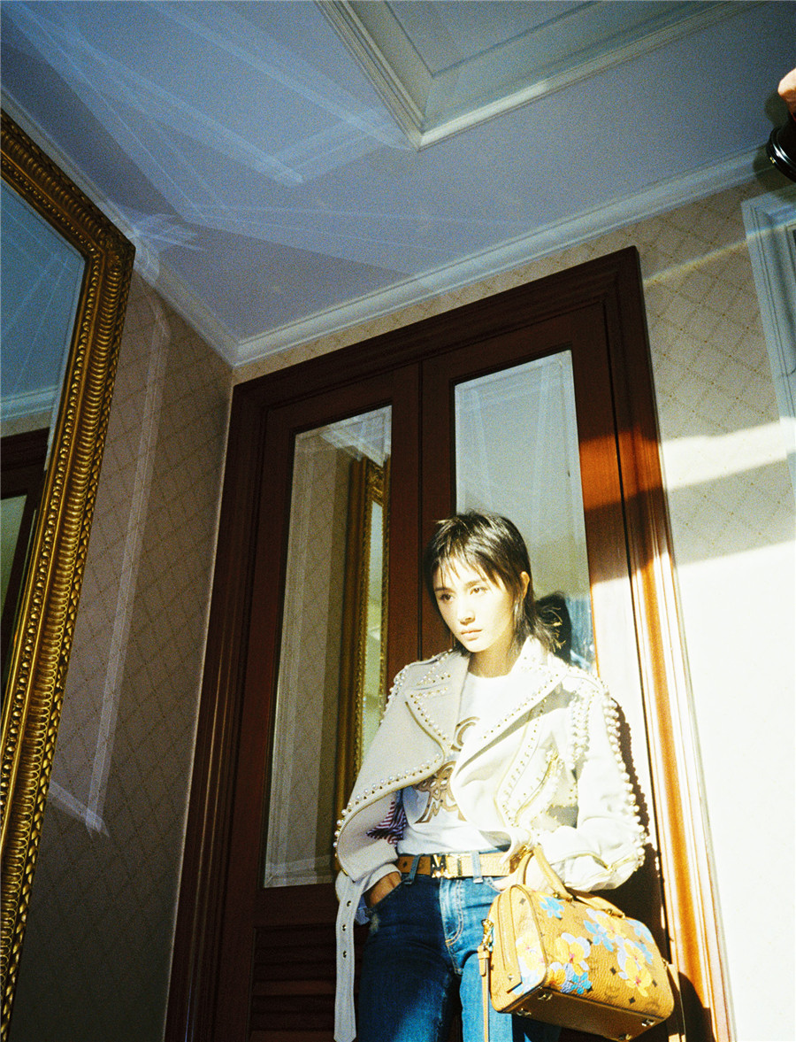 圖片默認標題_fororder_王子文個性百遍造型5