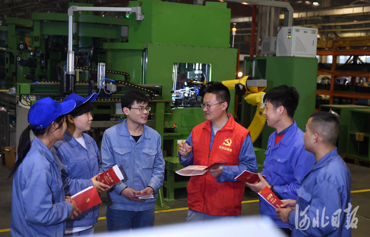 河北固安：全会精神进车间