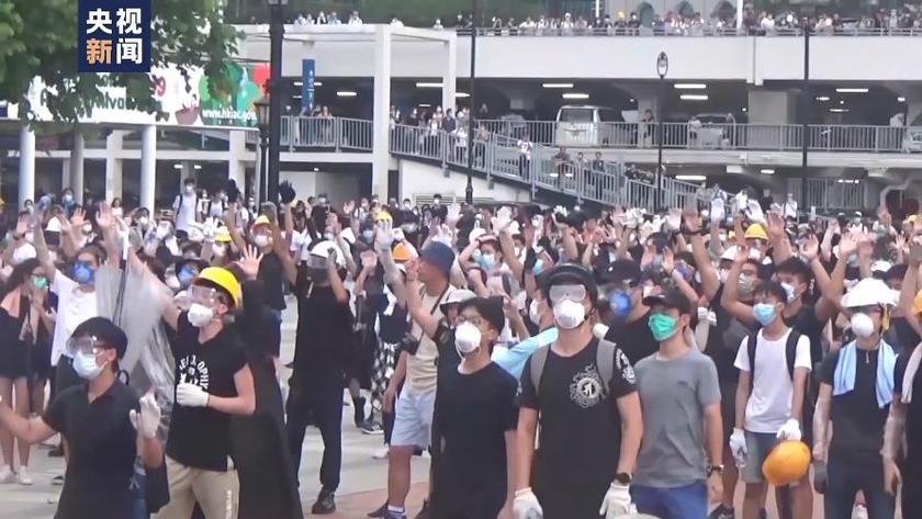 完善法制 确保香港长治久安