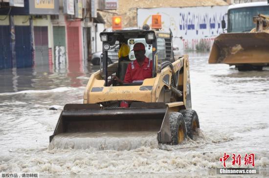 强烈暴风雨侵袭中东地区 致沙特也门40余人遇难