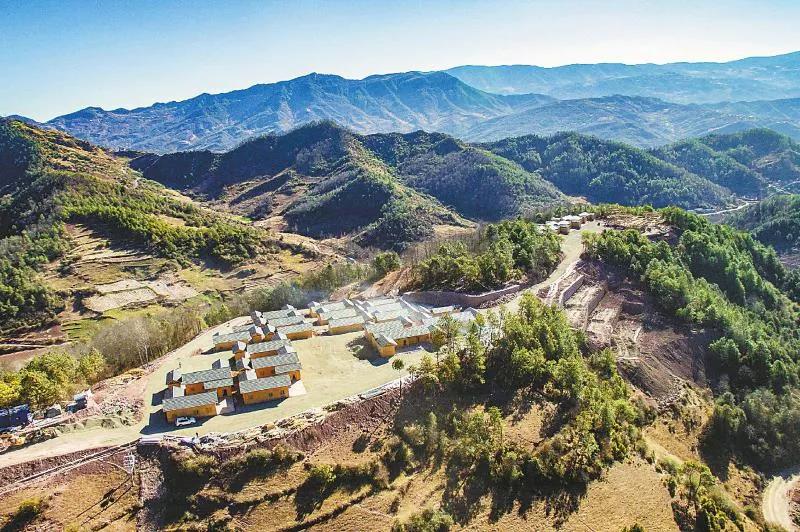 今天，祝98歲的你生日快樂！向矢志不渝的初心致敬