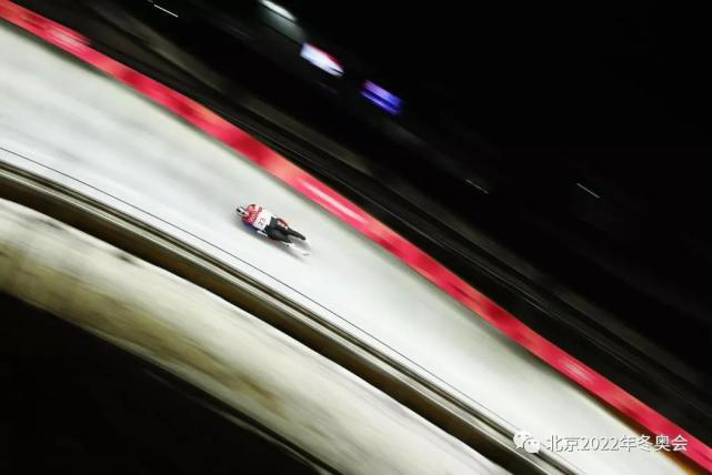 Sled, larong kinakailangan ang pag-upo at paghiga_fororder_20211202Sled5600