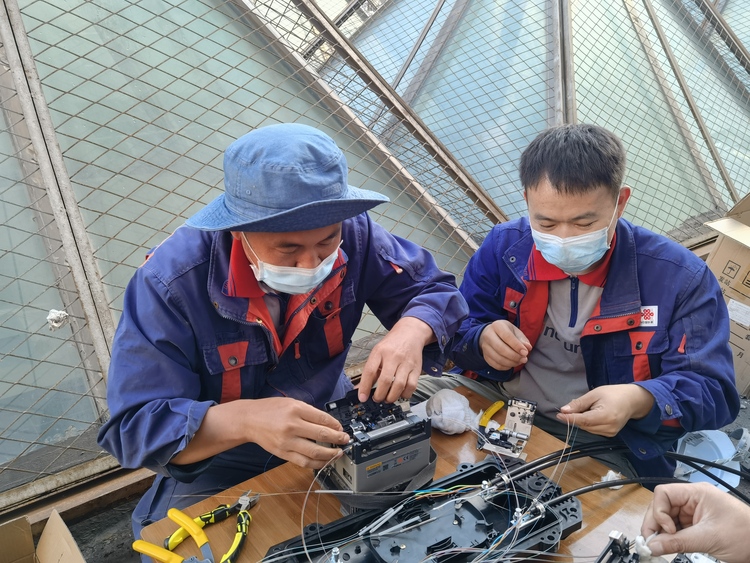 爭分奪秒120分鐘搶修突發障礙_fororder_微信圖片_20211207110619