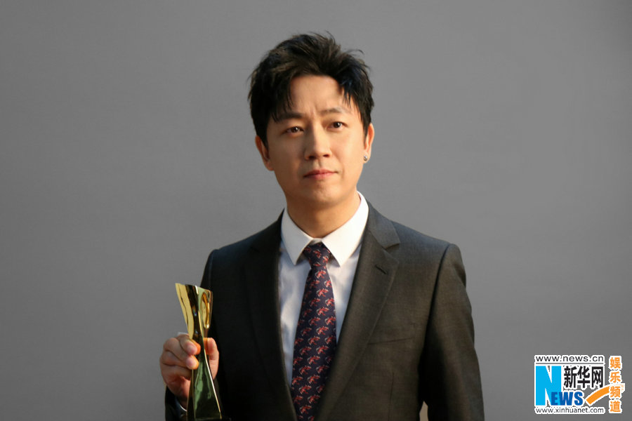 潘粤明获年度电视剧演员奖 被聘为慈善大使