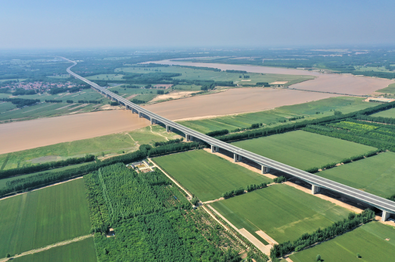中建八局台辉高速黄河特大桥荣获鲁班奖