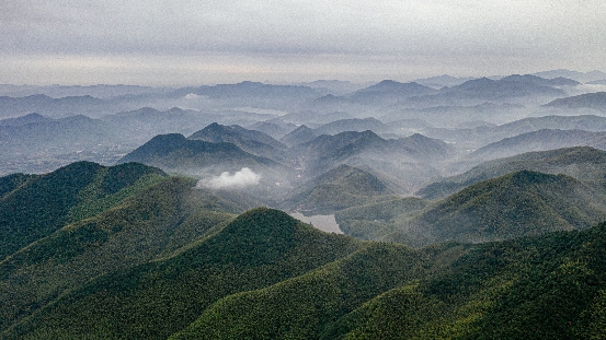 凯悦嘉轩新成员，尽显山林绿野至美德清