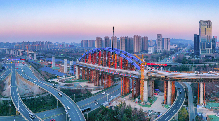 【原创】山钢集团抗震螺纹钢助力济莱高铁建设_fororder_图片1