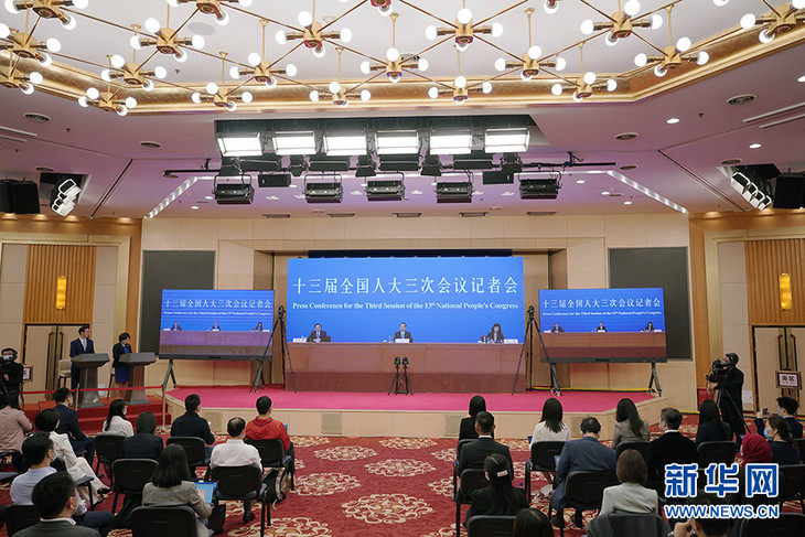 图片默认标题