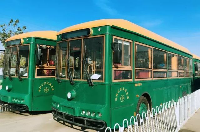 洛阳引进50辆“复古铛铛车” 体验“时空穿越之旅“