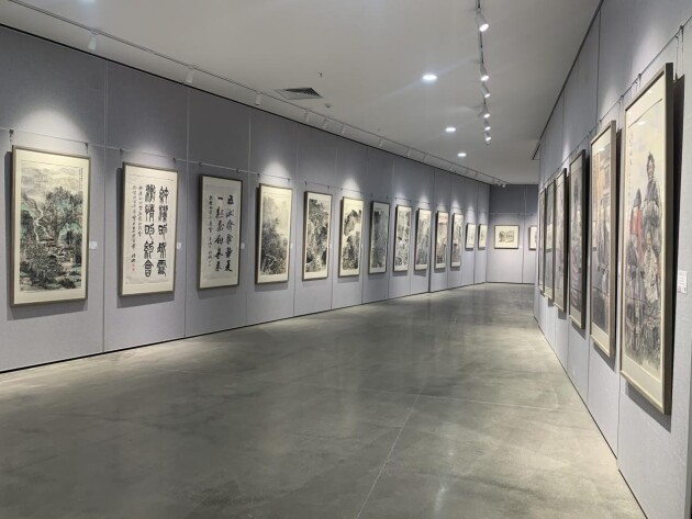 “迎冬奥·一起向未来”中国书画名家作品邀请展在石景山区文化中心成功开幕