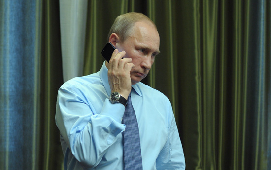 普京与奥巴马通电话 双方同意加强在叙利亚问题上协调