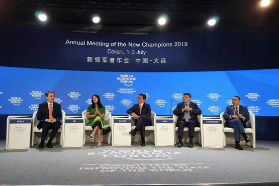 蒙牛卢敏放：信心是乳业制胜保障