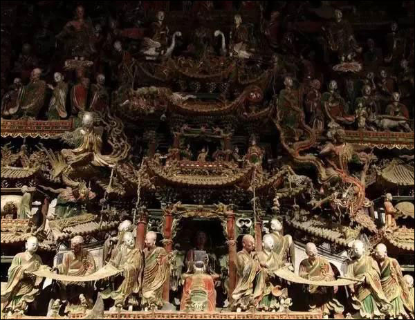 ตะลึงความงามทางพุทธศิลป์ใน "วัดสุ่ยลู่" วัดโบราณอายุกว่า 450 ปี