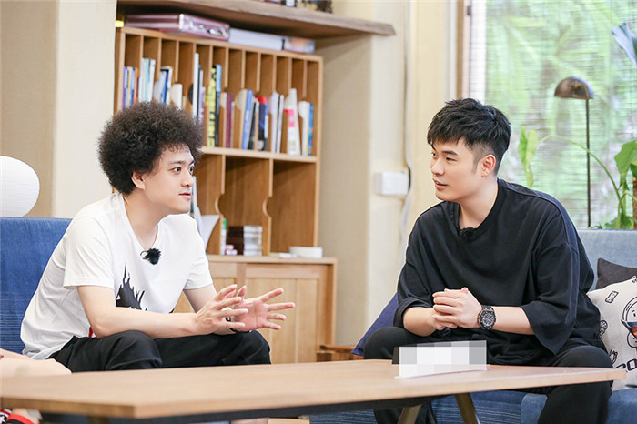 圖片默認標題_fororder_陳赫剛剛到達旅社