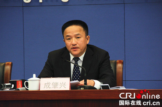 已过审【CRI专稿 列表】最大限度让利于民 明年元旦起重庆主城区路桥费取消