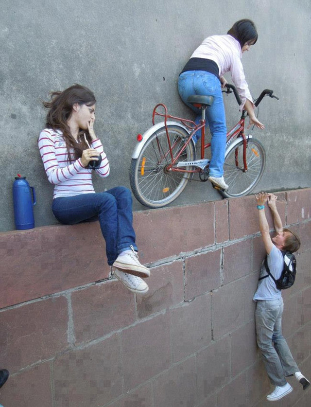 错位摄影趣图盘点找好角度一秒变巨人高清组图