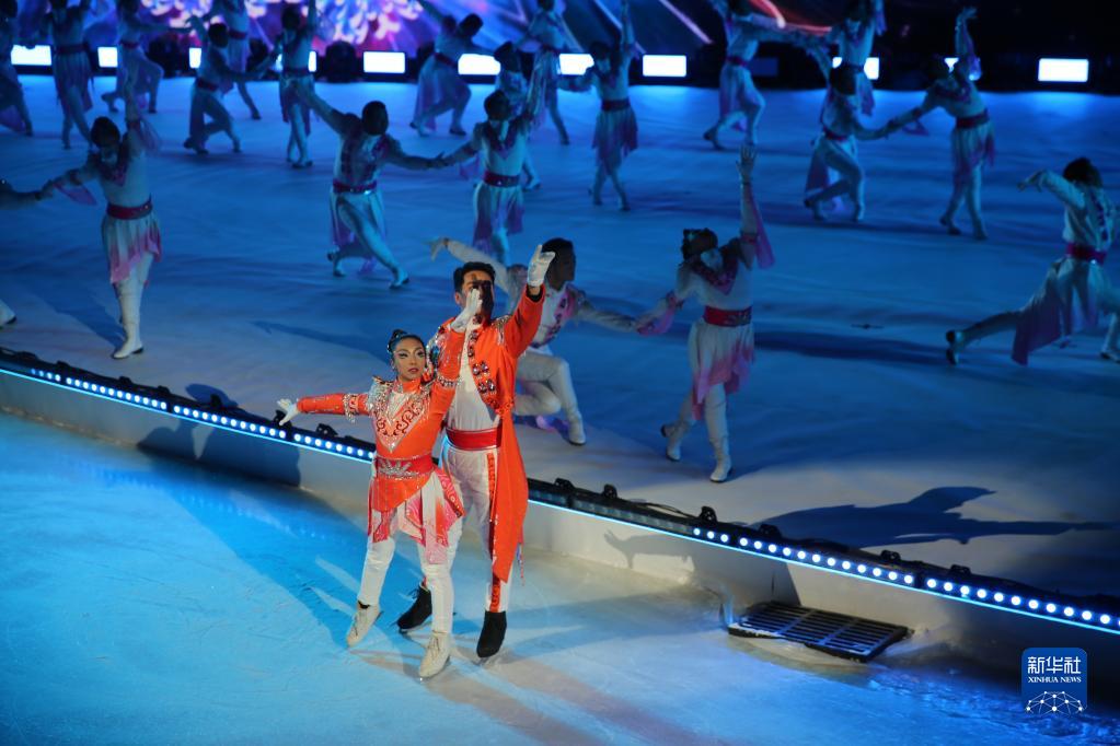 河北省第三届冰雪运动会在河北涞源开幕_fororder_1128202907_16405320192951n