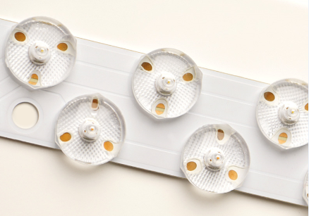 你家的吸顶灯真的健康吗？宜美照明四个标准教你验证！