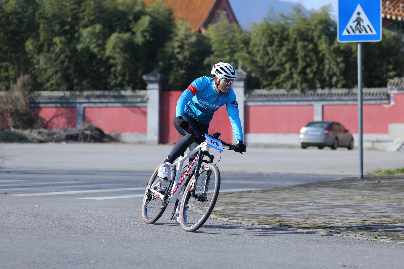 陕西省首设山地自行车个人计时赛 环秦岭第五届自行车联赛（第二站）举行_fororder_2