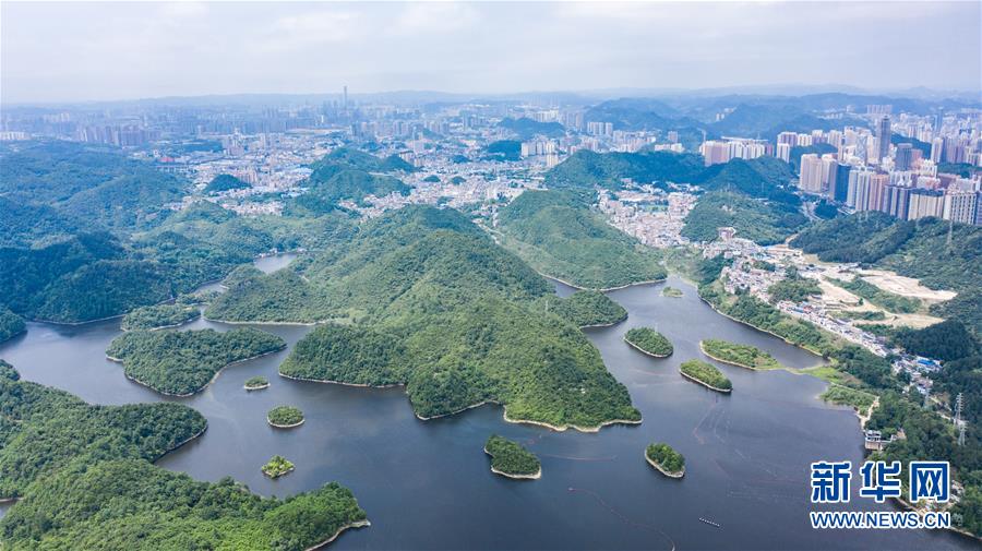 貴陽：初夏阿哈湖