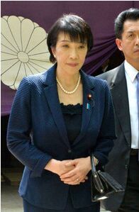日本总务相参拜靖国神社 声称“不会成外交问题”