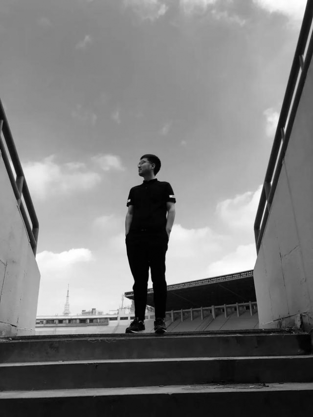 陕西小伙给9999个陌生人做亲戚走红抖音，网友：击鼓传花般的温暖