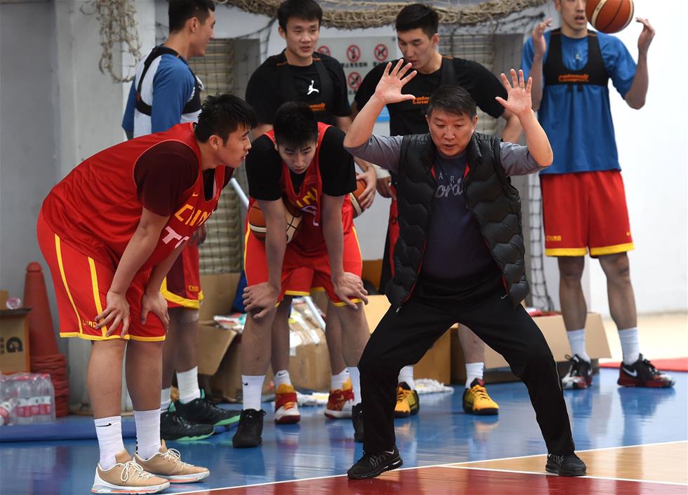 中國男籃繼續在昆明海埂進行高原集訓