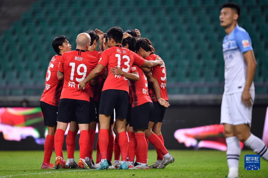 中超：上海海港胜广州城