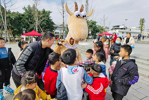 这个冬天 到成都双流黄甲吃羊肉开表演_fororder_活动现场-摄影--刘杰